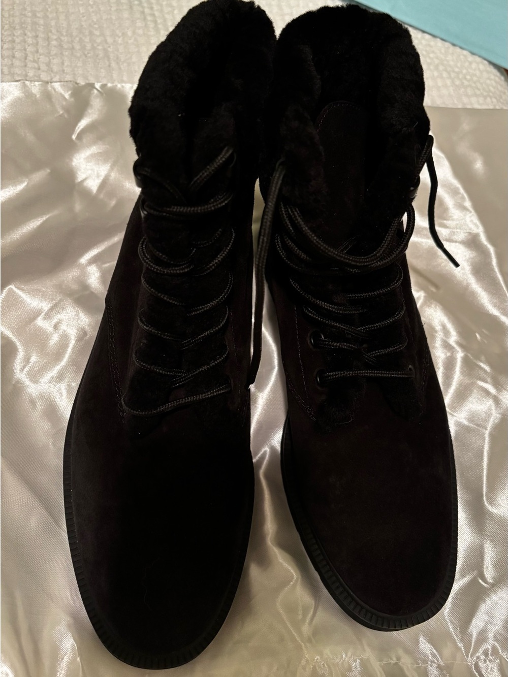 Vince Hayes 2 Women’s Water Repellent Shearling Hiker Boots Black US Size 7 1/2